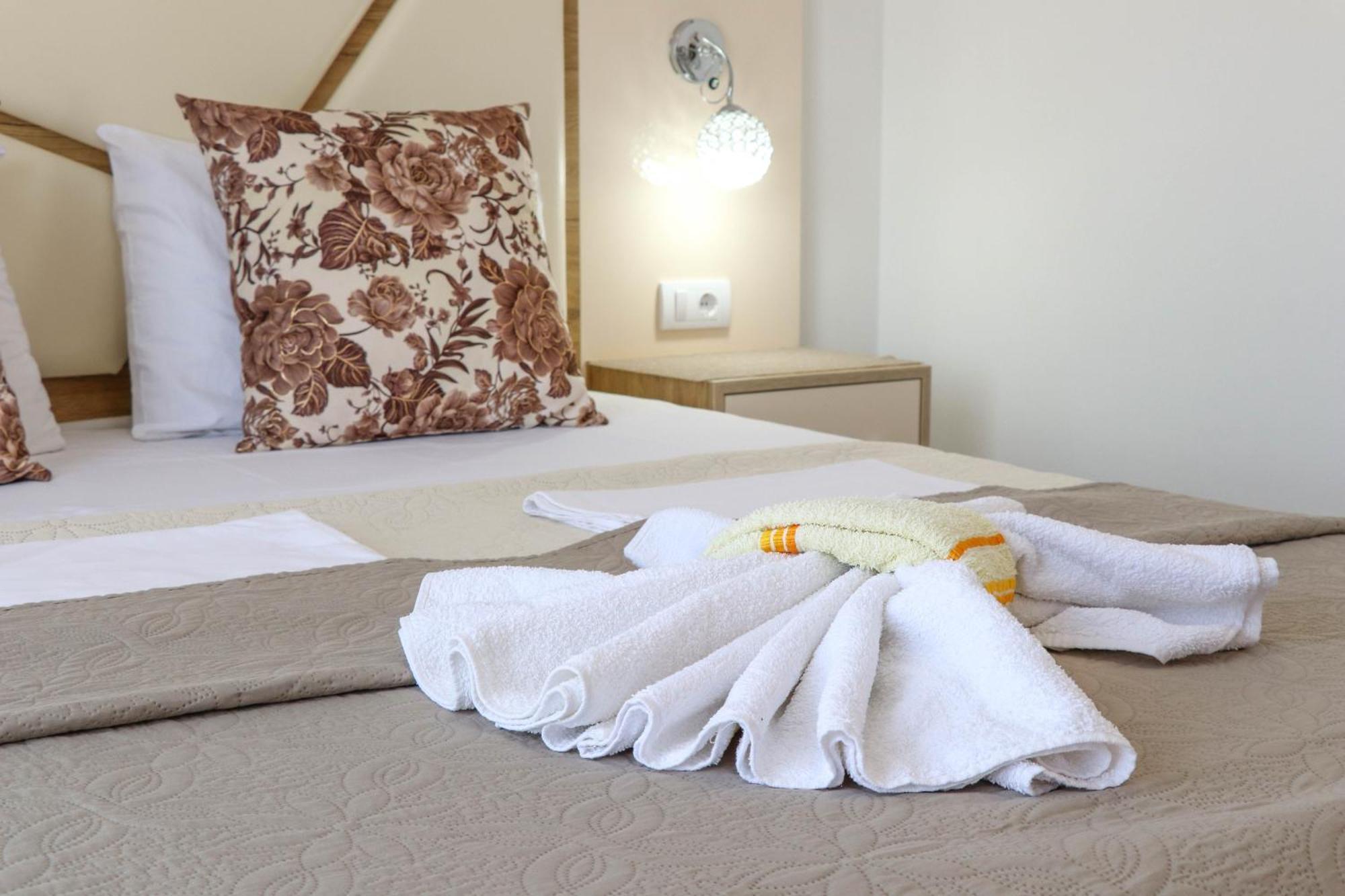 B&B Lovac Hasa 2 Ulcinj Room photo